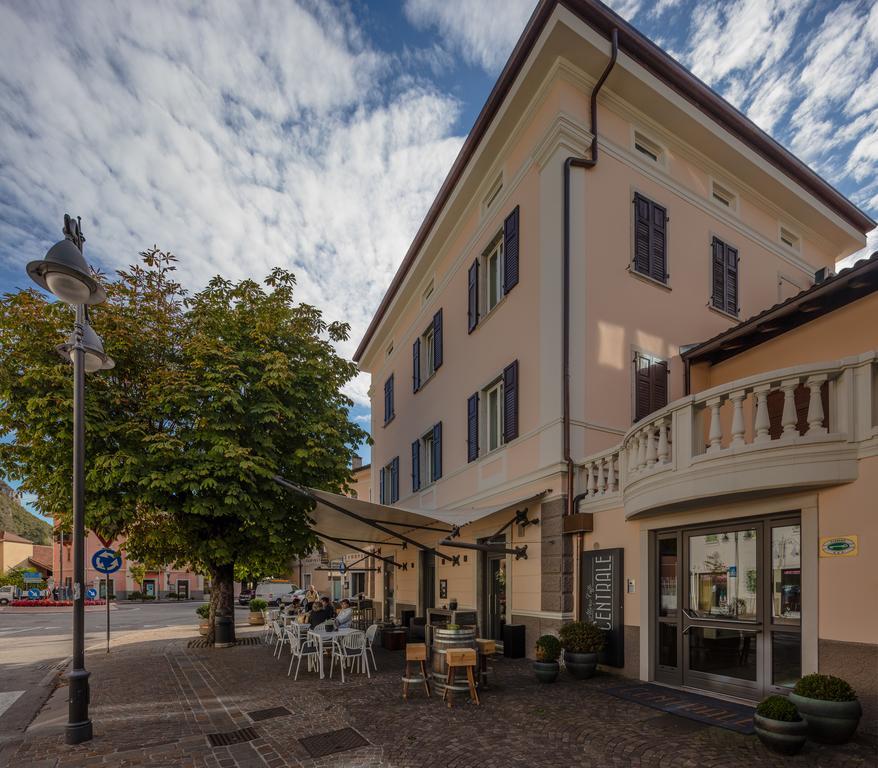 Albergo Caffe Centrale Mezzocorona Exteriör bild
